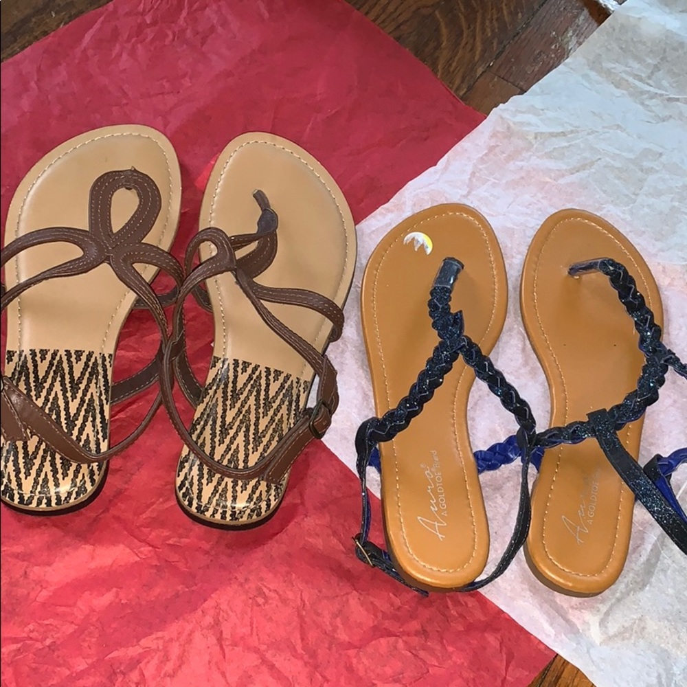 Sandals new ones, i never use them